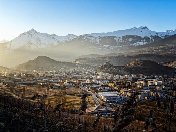 Sion