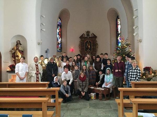 Weihnachtsgottesdienst 4.-6. Primarschule Niedergampel