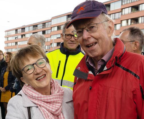 Stadträtin Manuela Stiefel mit Alt-Stadtpräsident Toni Brühlmann.
