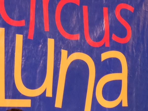 Schriftzug Circus Luna