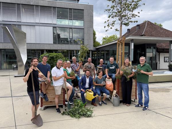 Gruppenfoto der Natur- und Umweltkommission der Gemeinde Baar