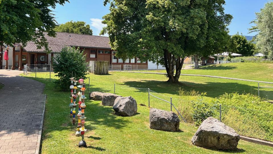 Sicht auf Kindergartengebäude