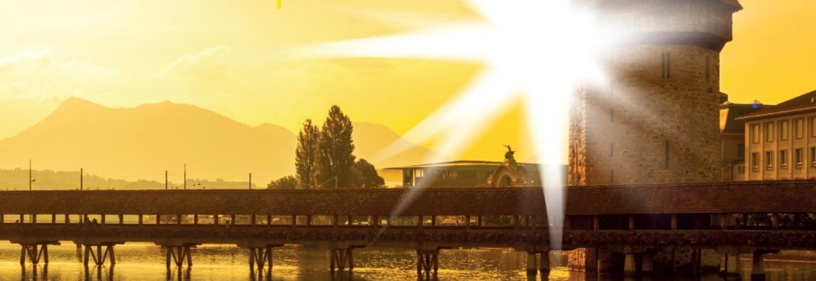 Kappelbrücke in goldigem Licht