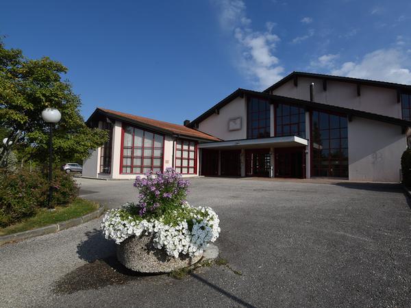 Salle polyvalente (extérieur)