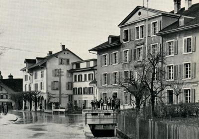 Altes Schulhaus Geissberg, Kaserne im 2. Weltkrieg