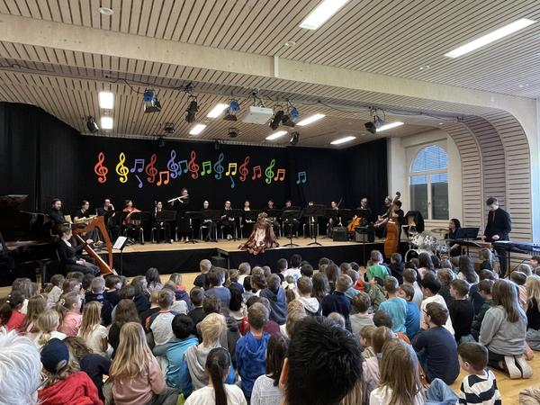 Musiktheatermorgen die kleine Eule Muzzi 
