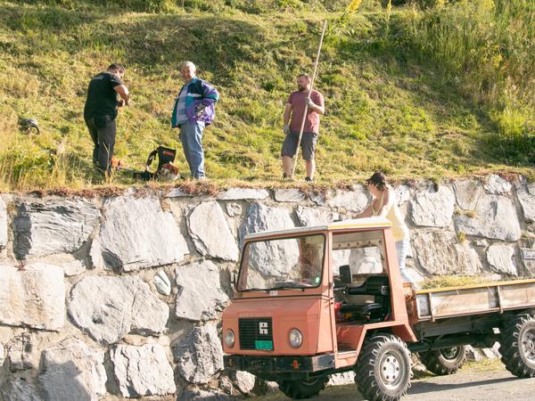 Gmeiwärch in Jeizinen und Engersch