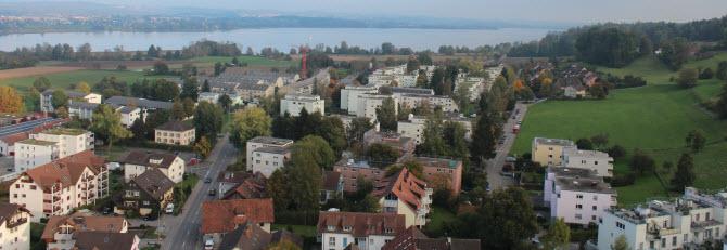 Fällanden Luftaufnahme Richtung Maur
