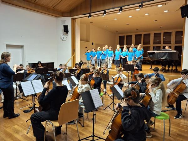 Konzert Kinderchor und Streicherensemble