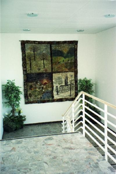 Der Treppenzugang ins obere Foyer.
