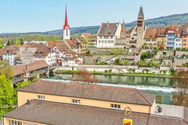 Blick an die Reussfront