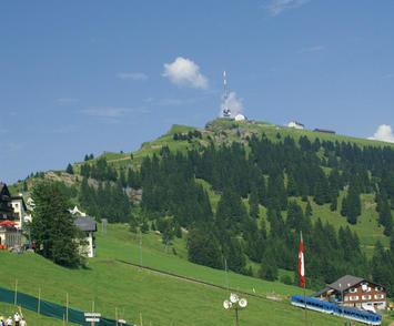 Rigi-Kulm mit Sendeturm