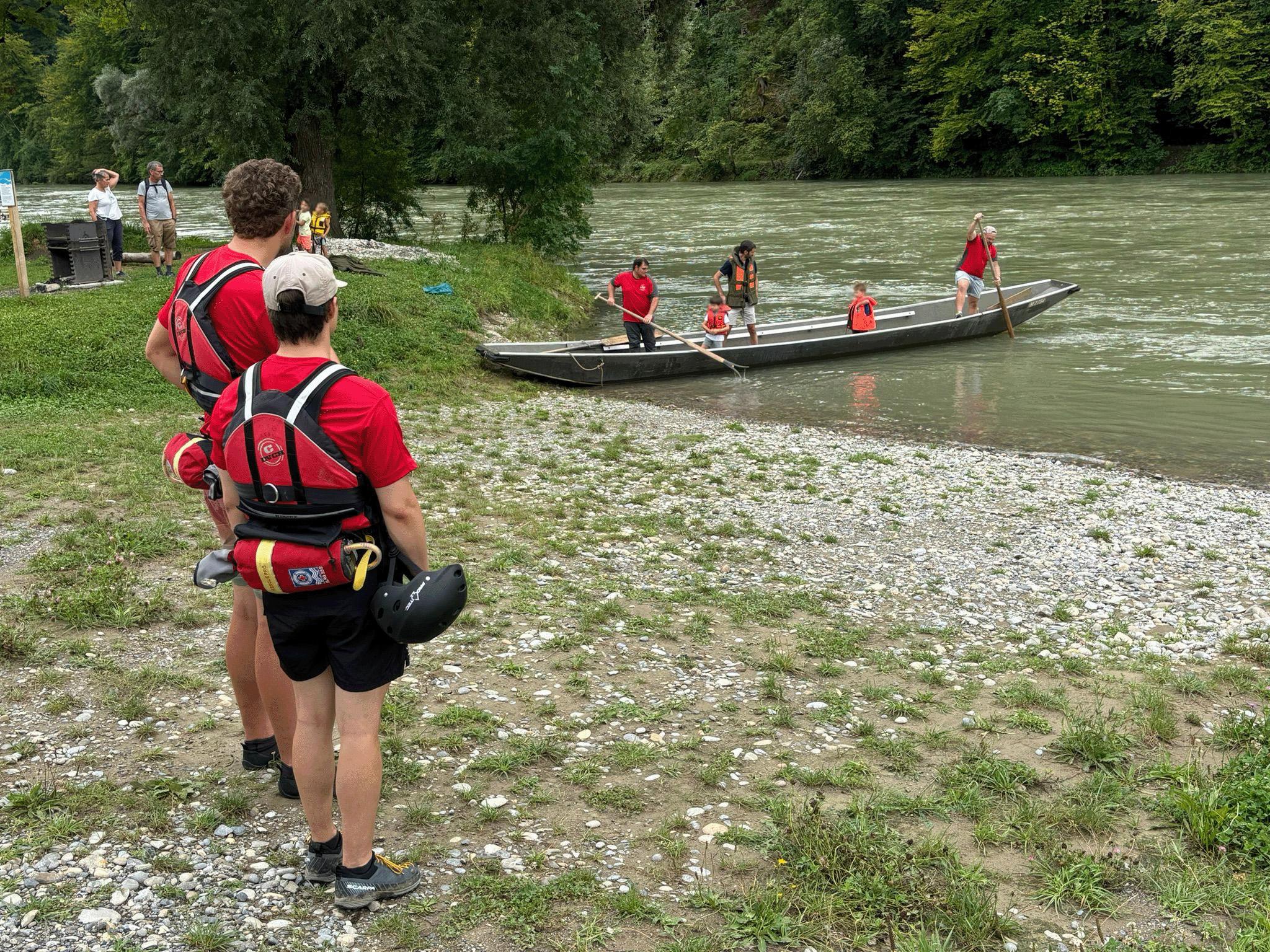 Weidlingfahrten auf der Aare.