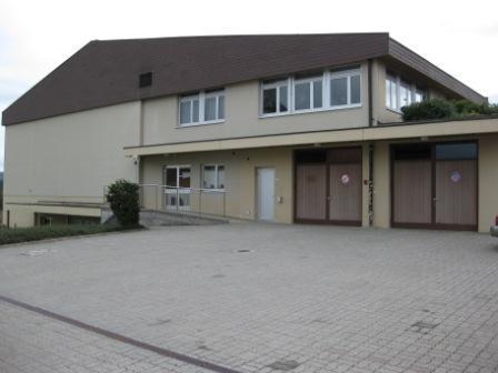 Mehrzweckgebäude