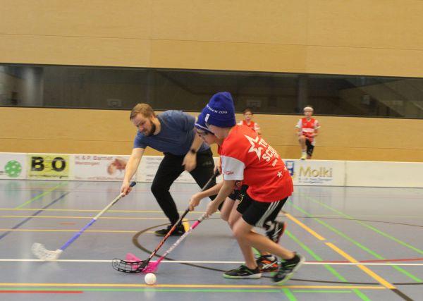 Unihockeyturnier