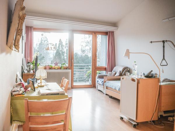 Haus Steig Zimmer Pflegewohngruppe