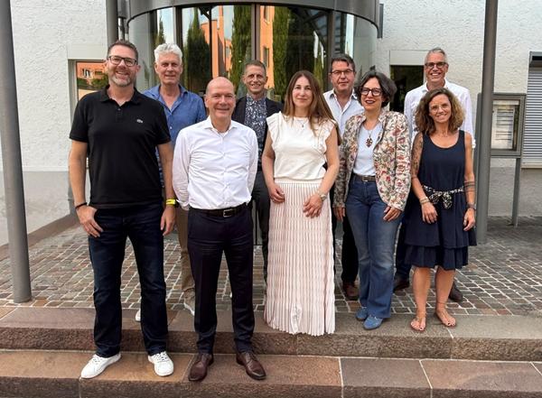 Gruppenfoto Gemeinderat Urdorf