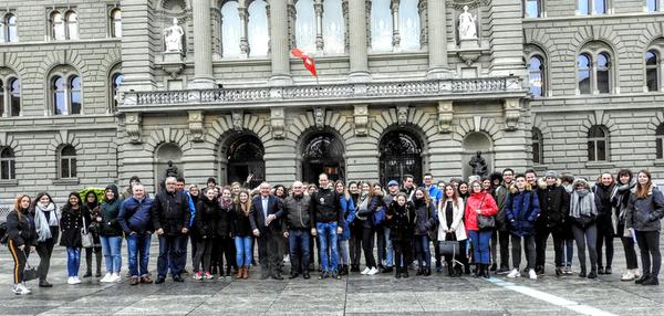 Lernenden-Exkursion ins Bundeshaus