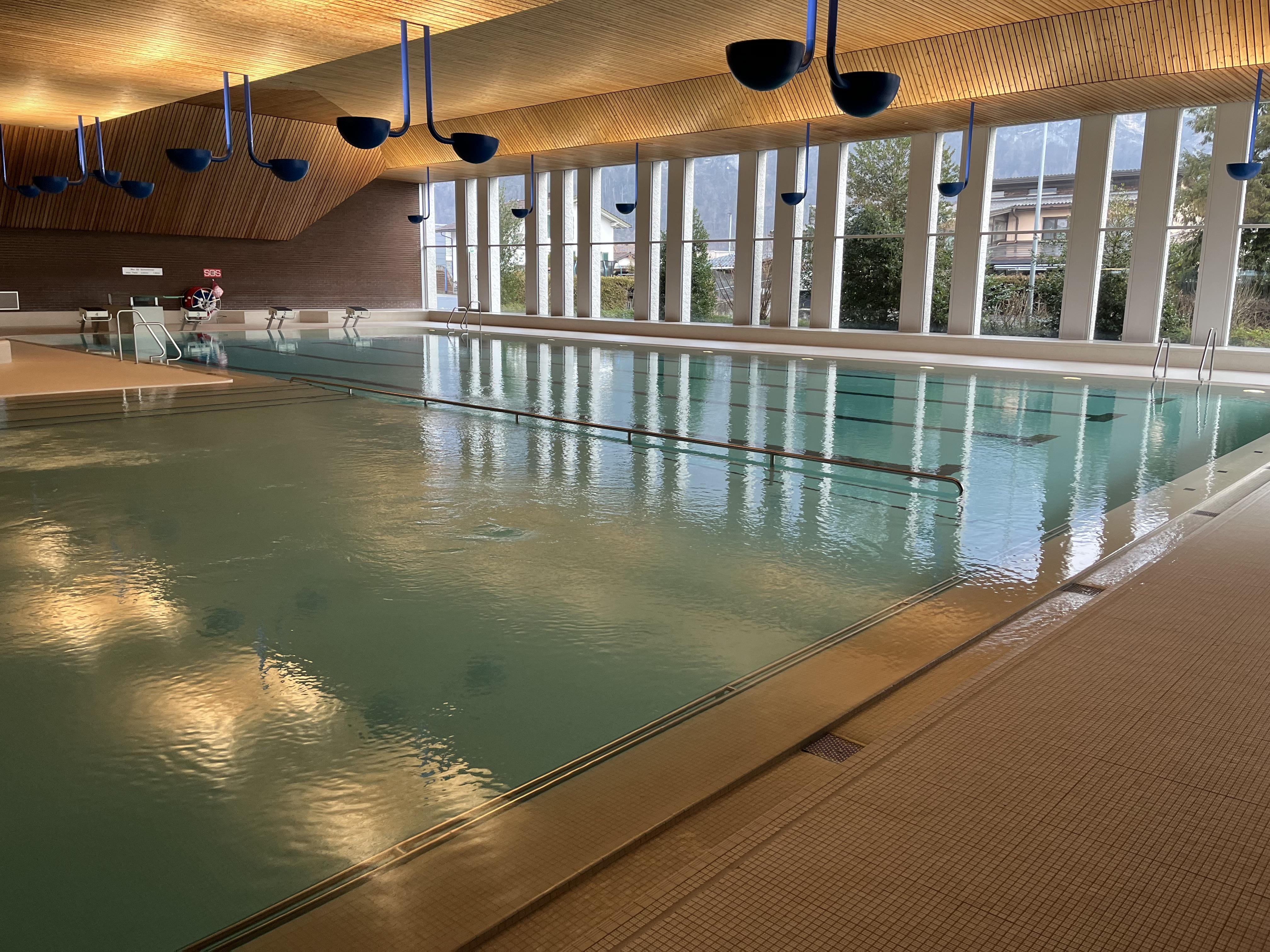 Blick vom Nichtschwimmerbecken