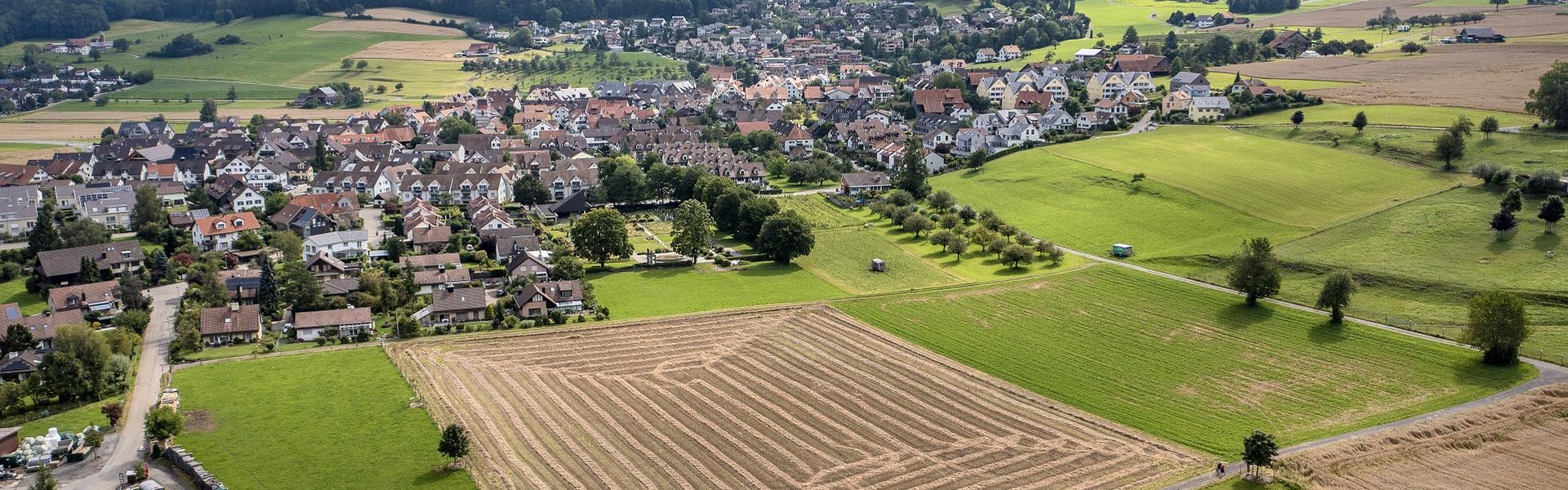 Blick auf Bonstetten Dorf