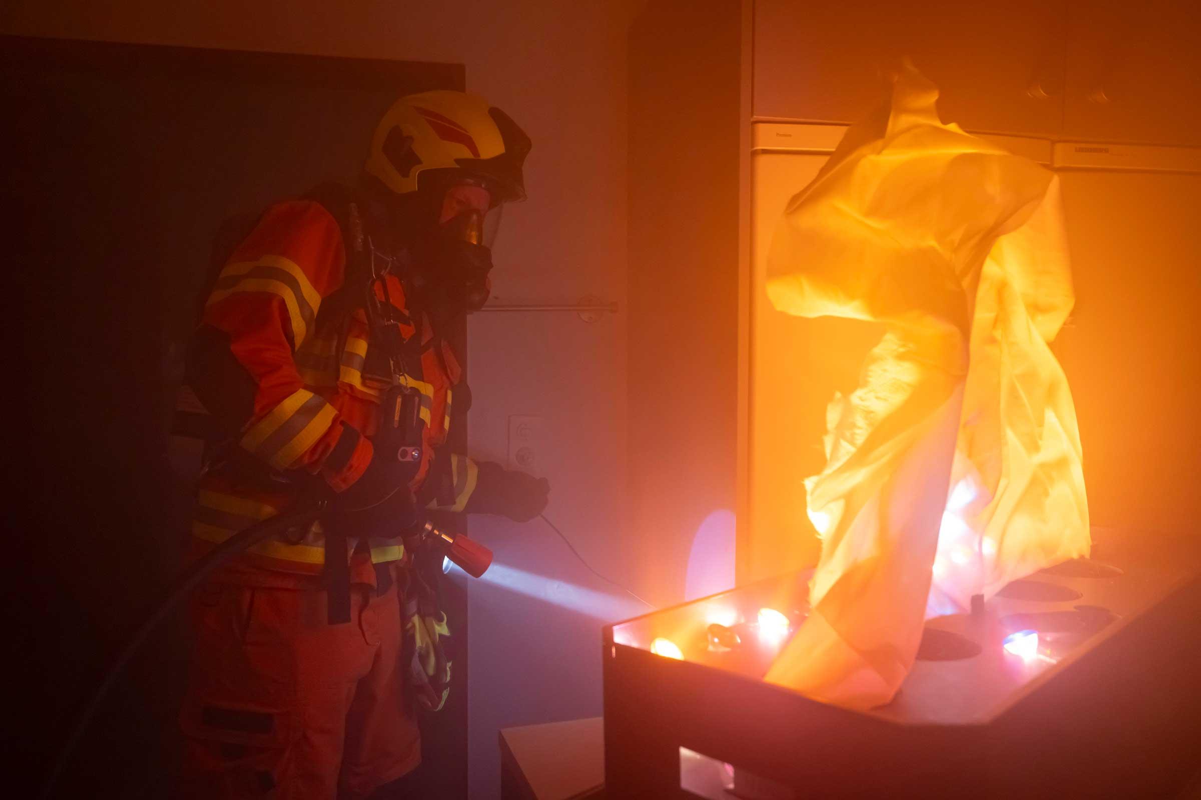 Aufgrund eines stehengelassenen Kochtopfs ist ein zweiter Brand ausgebrochen.