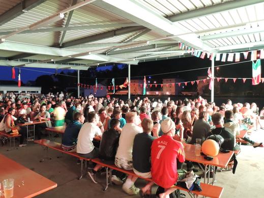 Public Viewing