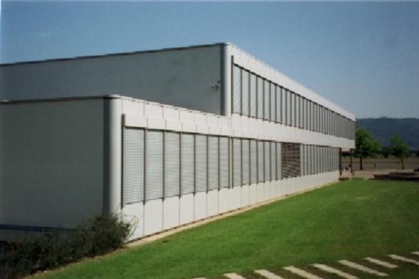 Das sanierte und erweiterte Blaue Schulhaus.
