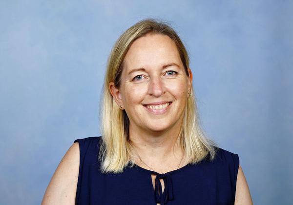 Sabine Posthumus.
