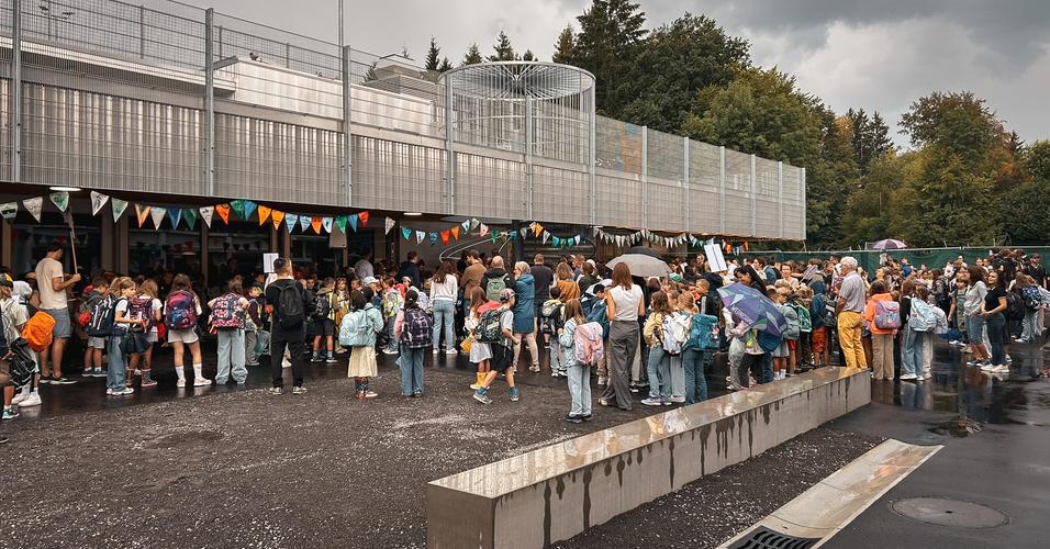 Schulstart im Hübeli.