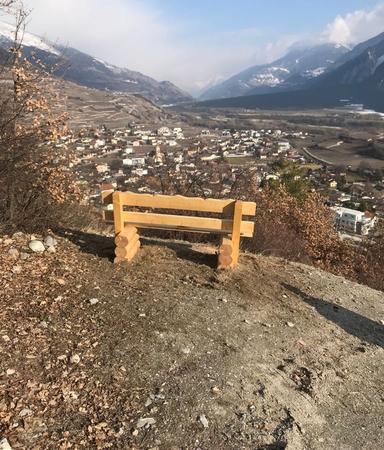 Sitzbänke