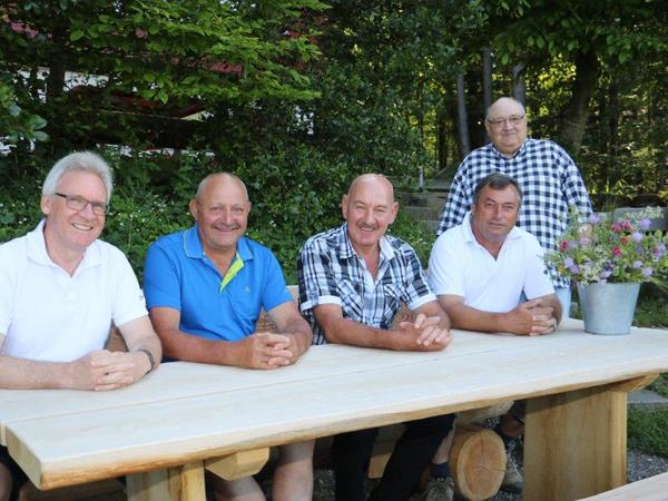Tischübergabe Naturfreunde Kaienhaus