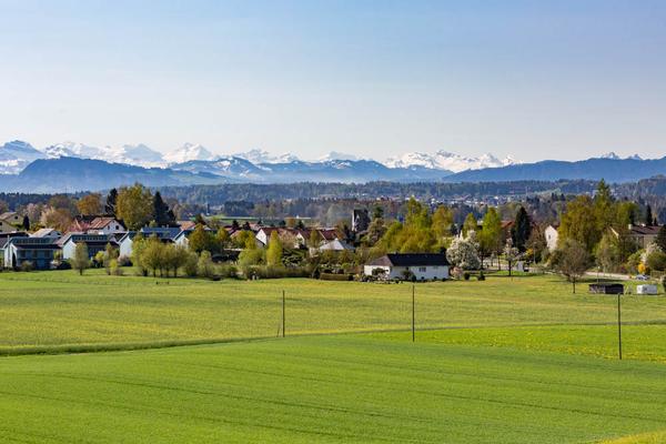 Bild von Mönchaltorf in die Berge