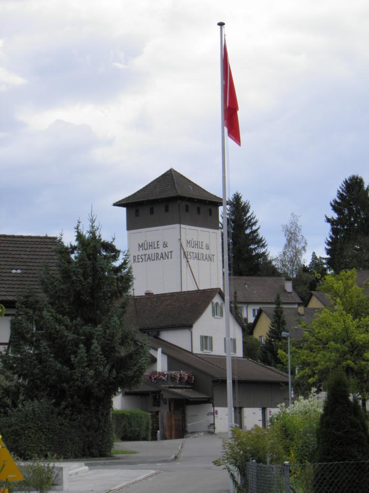 Mühliturm mit Fahne