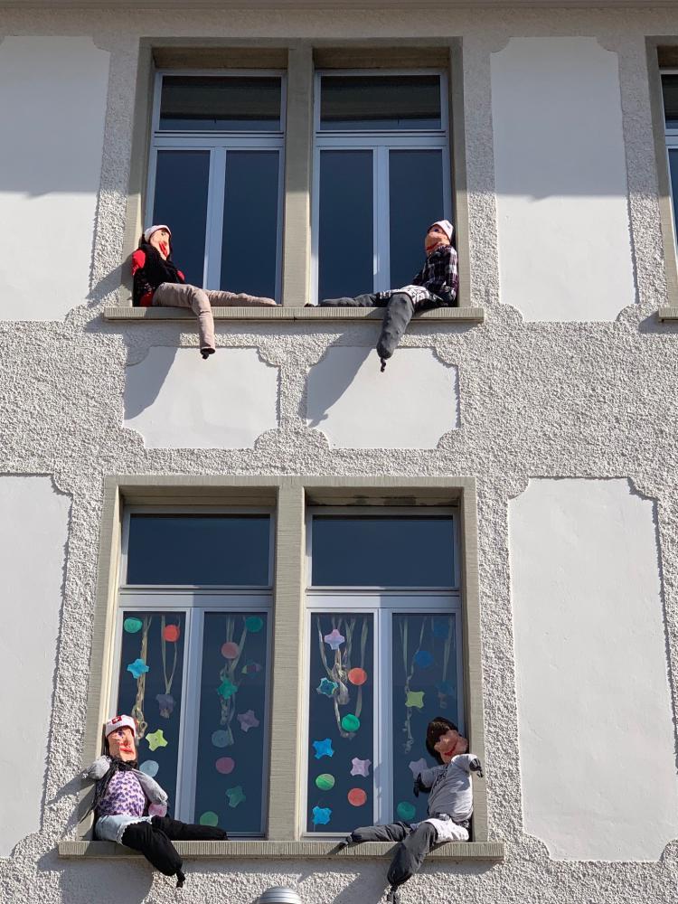 Schulhaus Oberdorf /tolle Deko
