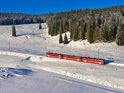 St-Cergue - la Givrine - train - Hiver