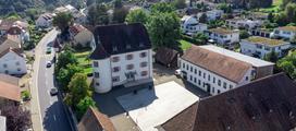 Drohnenfoto des Gemeindezentrums