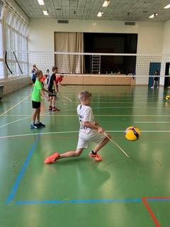 Volleyball und viele andere Spiele organisierte die Volleyballgruppe Welschenrohr-Herbetswil