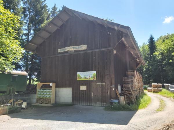Holzlagerhalle