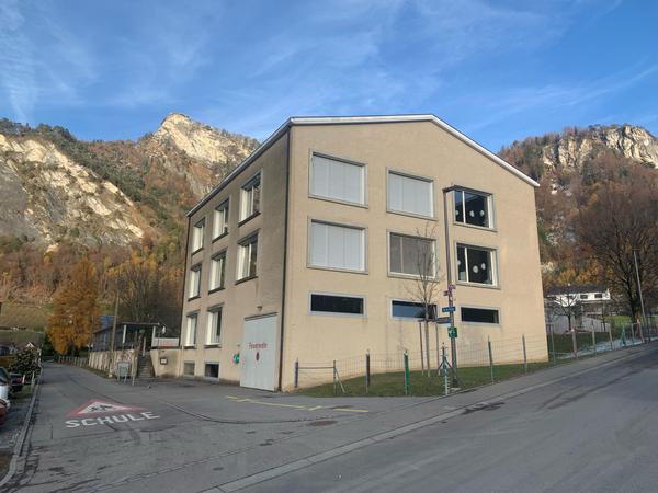 Schulhaus Fläsch