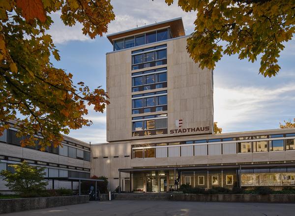 Das Stadthaus Uster im Herbst