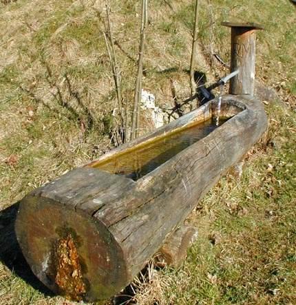 Brunnen am Blauenstein
Tragen wir Sorge zu unserem reinen Quellwasser