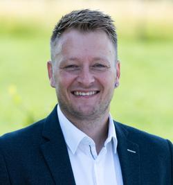 Simon Gfeller