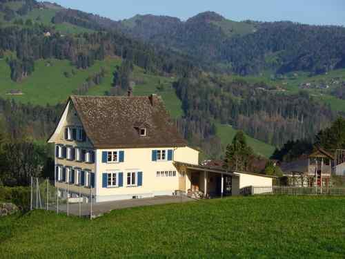 Schulhaus Schmidberg