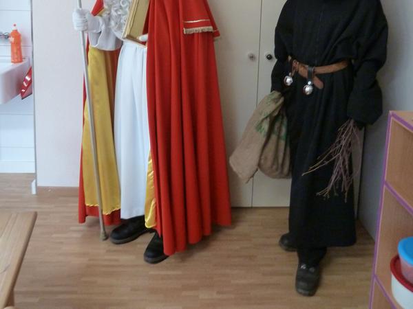 Samichlaus-Besuch im KG