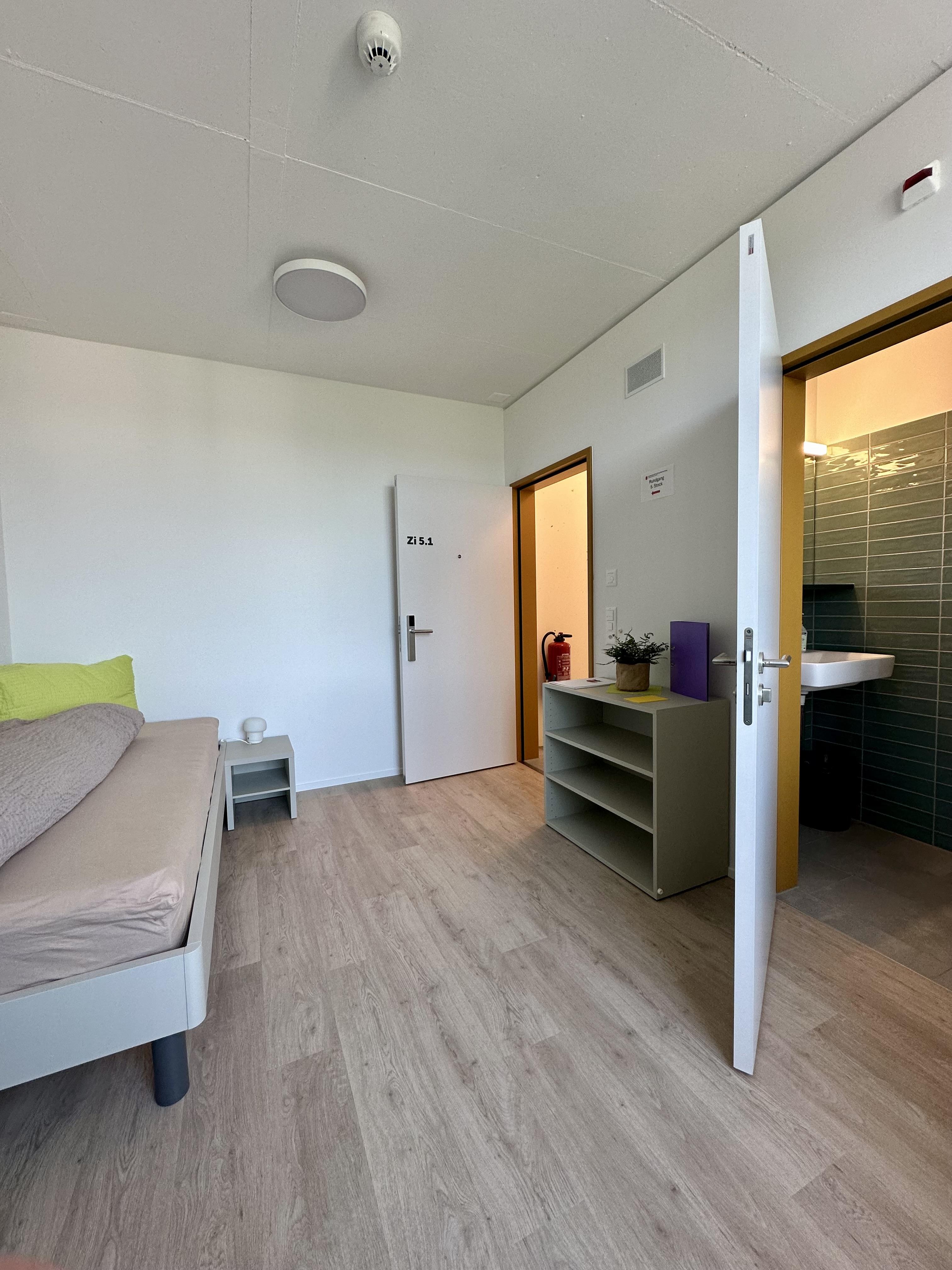 Einblicke in die Zimmer im 5. Stock.