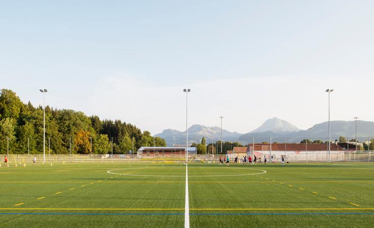 Terrain de football synthétique de Bouleyres