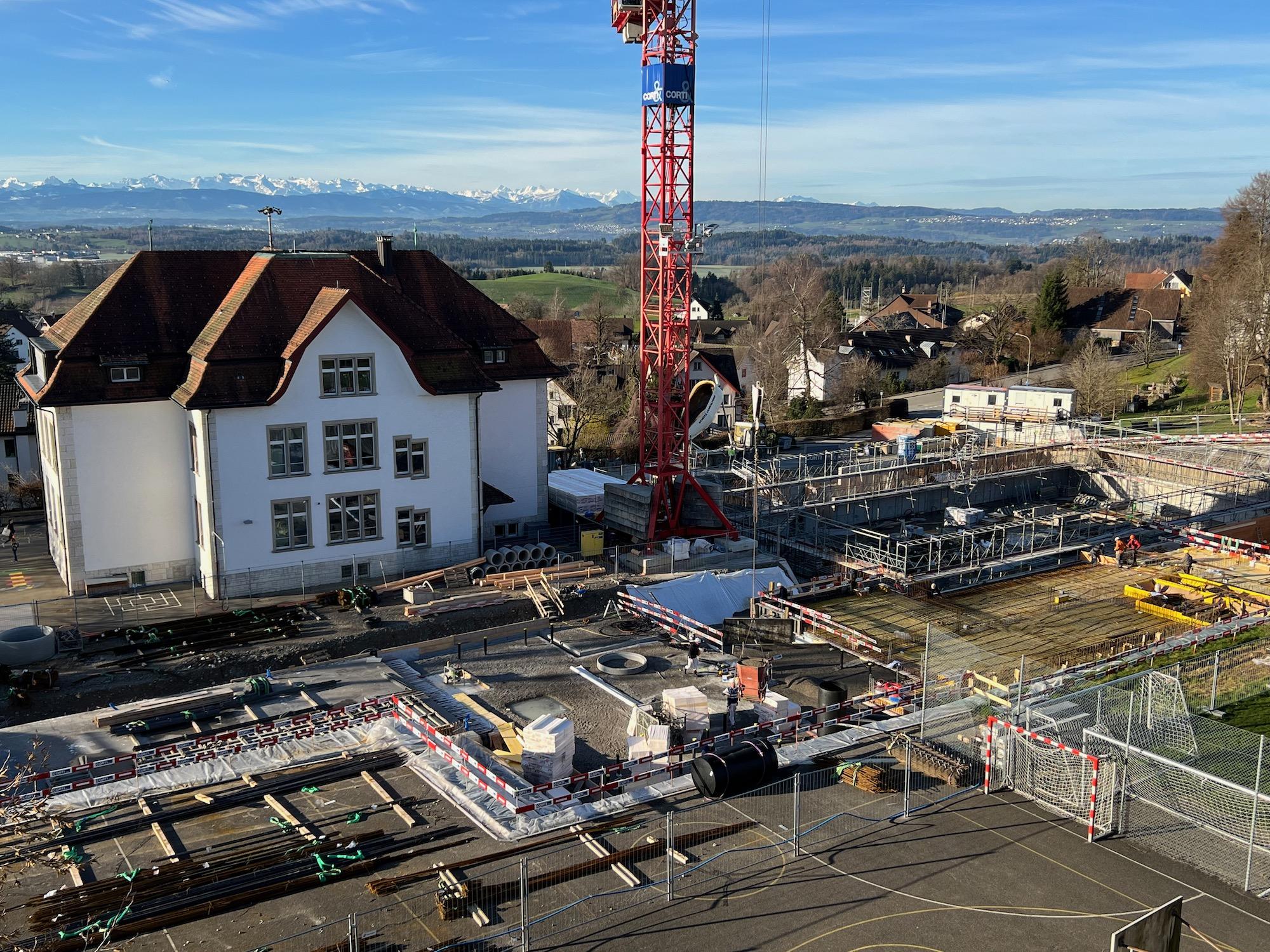 Baustelle neue Sporthalle am 16. März 2023