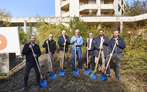 Gruppenfoto Spatenstich