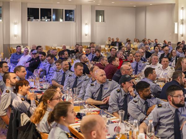 Zahlreiches Erscheinen am Jahresschlussrapport