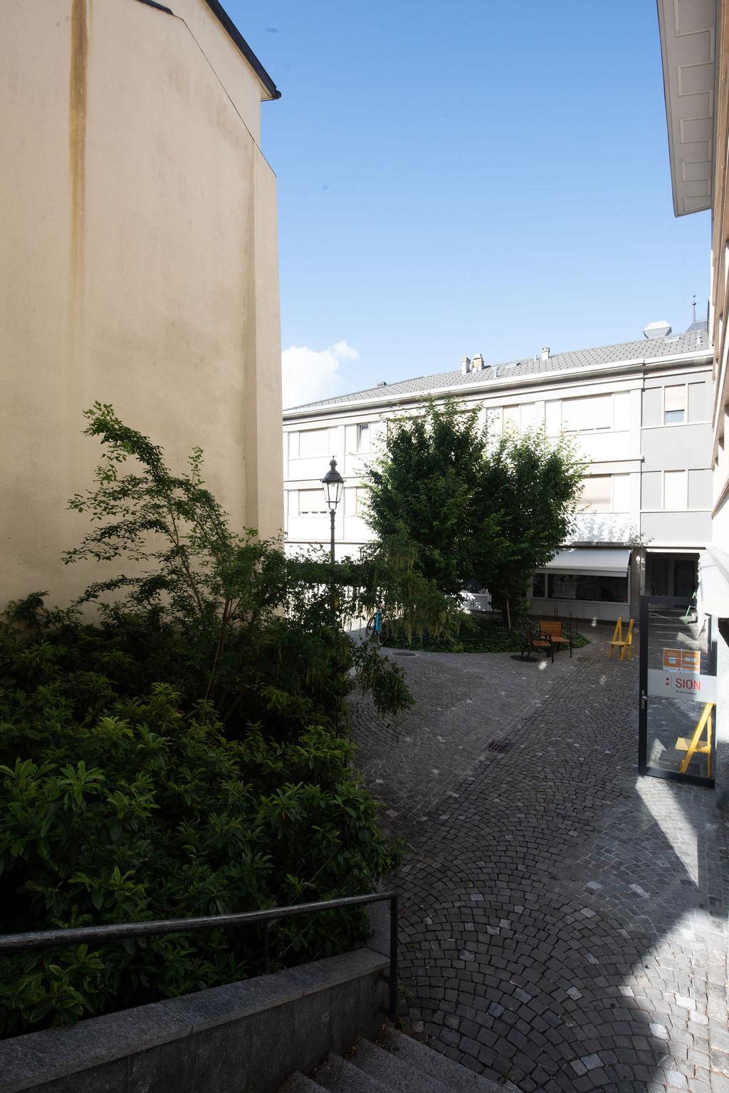 Place Ambuel - Un espace de repos secret (2020)